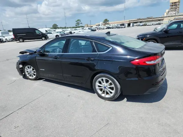 3FA6P0LU6KR100763 2019 FORD FUSION - Image 2