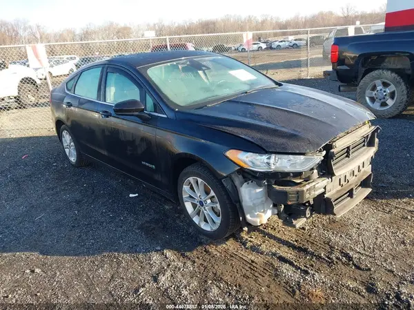 3FA6P0LU6KR101234 2019 FORD FUSION - Image 1