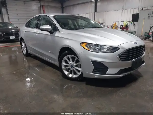 3FA6P0LU6KR115747 2019 FORD FUSION - Image 1