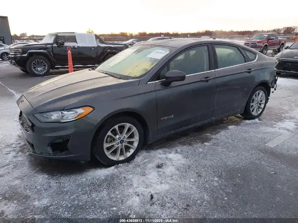 3FA6P0LU6KR117157 2019 FORD FUSION - Image 2