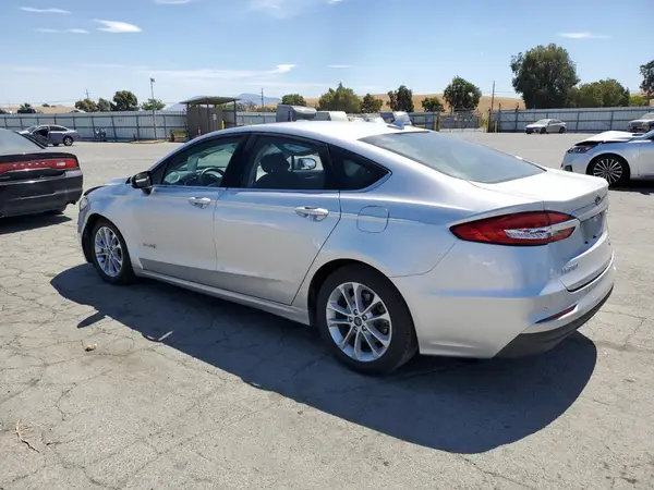 3FA6P0LU6KR118373 2019 FORD FUSION - Image 2