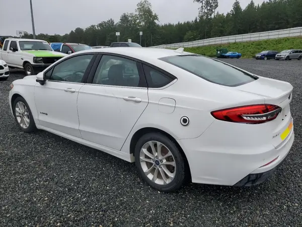 3FA6P0LU6KR124786 2019 FORD FUSION - Image 2