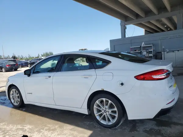 3FA6P0LU6KR124819 2019 FORD FUSION - Image 2