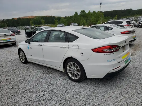 3FA6P0LU6KR124822 2019 FORD FUSION - Image 2