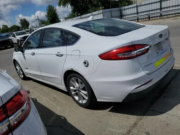 3FA6P0LU6KR124867 2019 FORD FUSION - Image 2