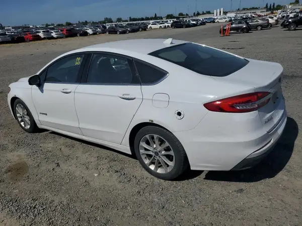 3FA6P0LU6KR124870 2019 FORD FUSION - Image 2