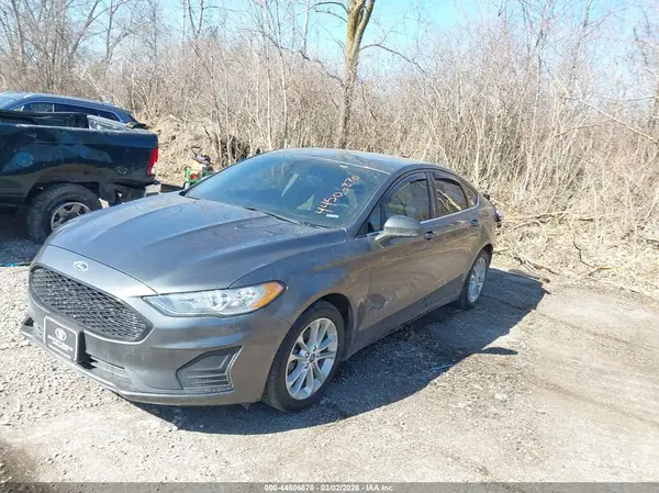 3FA6P0LU6KR129731 2019 FORD FUSION - Image 2