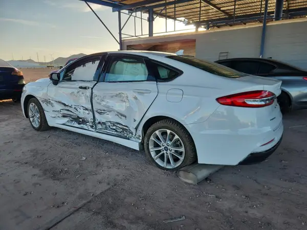 3FA6P0LU6KR137828 2019 FORD FUSION - Image 2