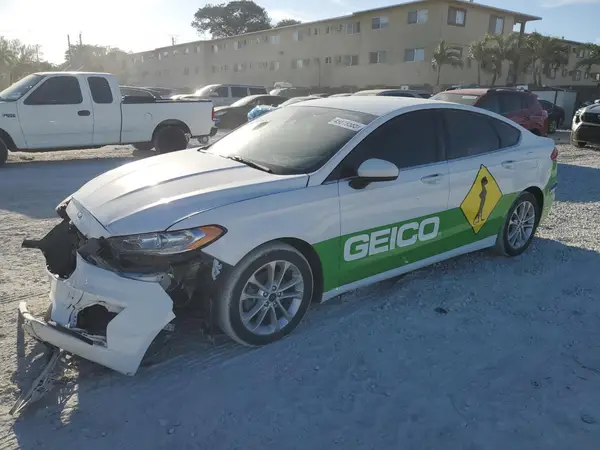 3FA6P0LU6KR152233 2019 FORD FUSION - Image 1