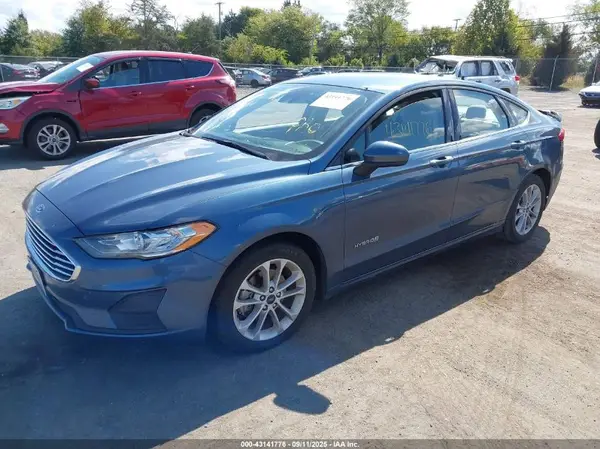 3FA6P0LU6KR154466 2019 FORD FUSION - Image 2