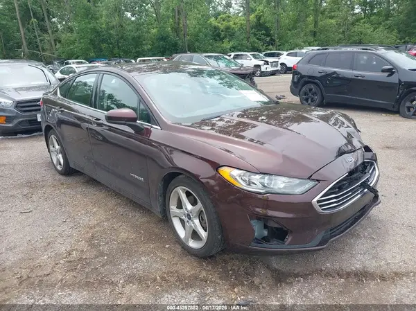 3FA6P0LU6KR165368 2019 FORD FUSION - Image 1