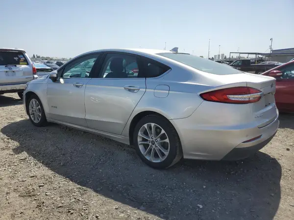 3FA6P0LU6KR182297 2019 FORD FUSION - Image 2