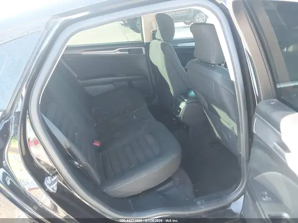 3FA6P0LU6KR182915 2019 FORD FUSION - Image 8