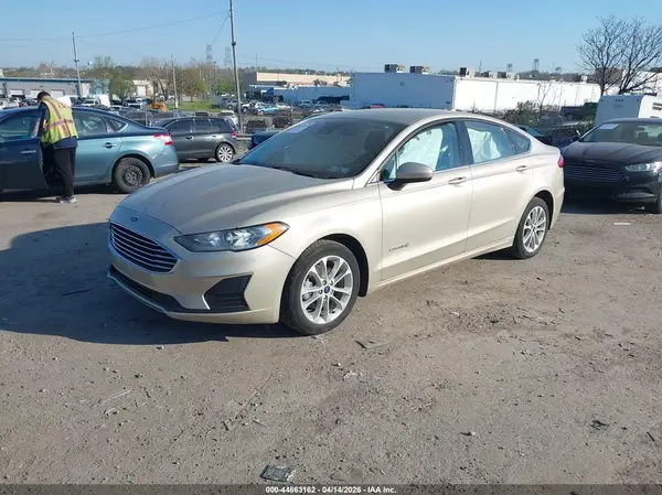 3FA6P0LU6KR192392 2019 FORD FUSION - Image 2