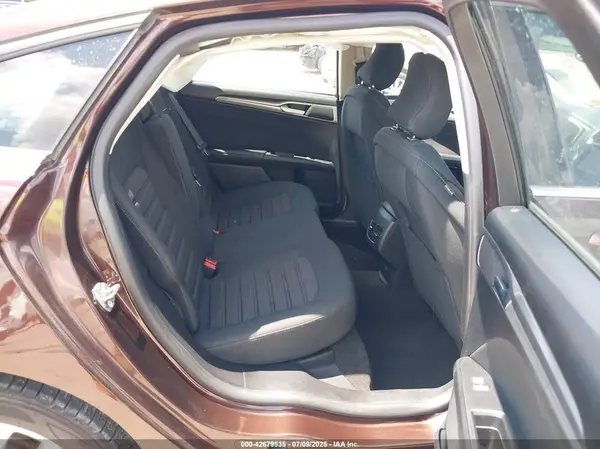 3FA6P0LU6KR196765 2019 FORD FUSION - Image 8