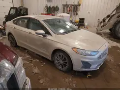 3FA6P0LU6KR197074 2019 FORD FUSION