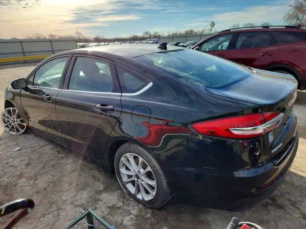 3FA6P0LU6KR197270 2019 FORD FUSION - Image 2