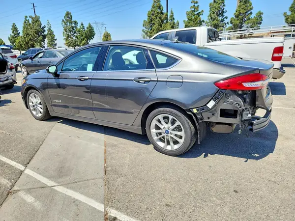 3FA6P0LU6KR200099 2019 FORD FUSION - Image 2