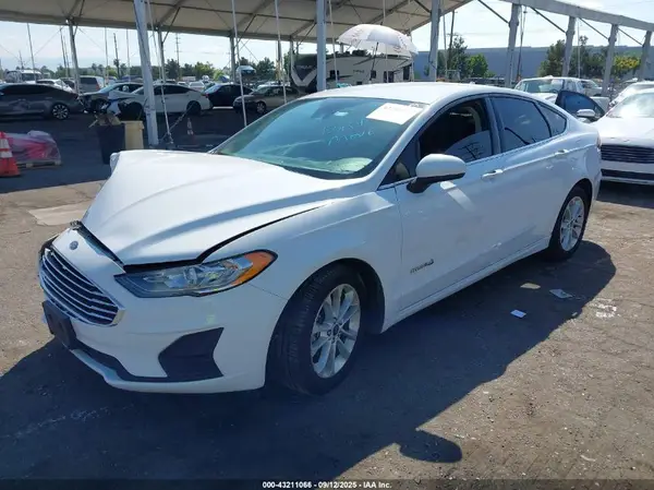 3FA6P0LU6KR200927 2019 FORD FUSION - Image 2