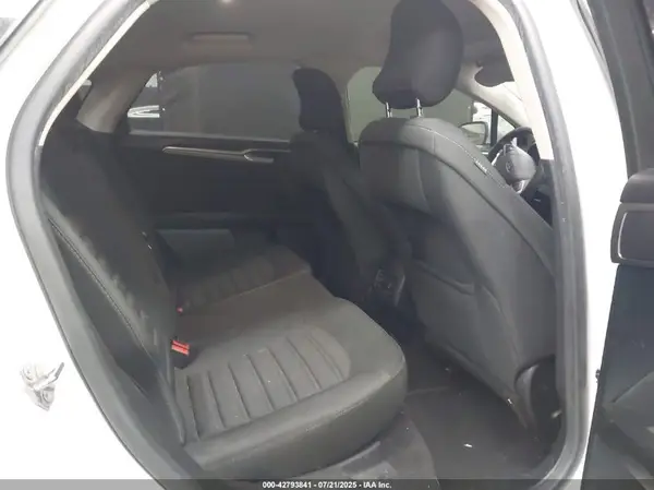 3FA6P0LU6KR201382 2019 FORD FUSION - Image 8