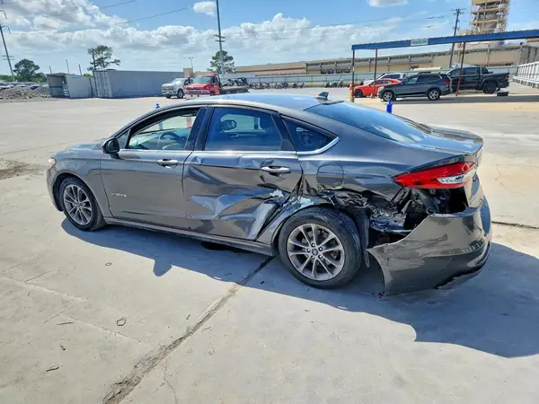 3FA6P0LU6KR204184 2019 FORD FUSION - Image 2