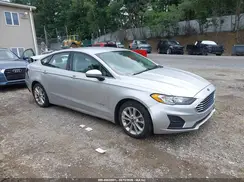 3FA6P0LU6KR211135 2019 FORD FUSION