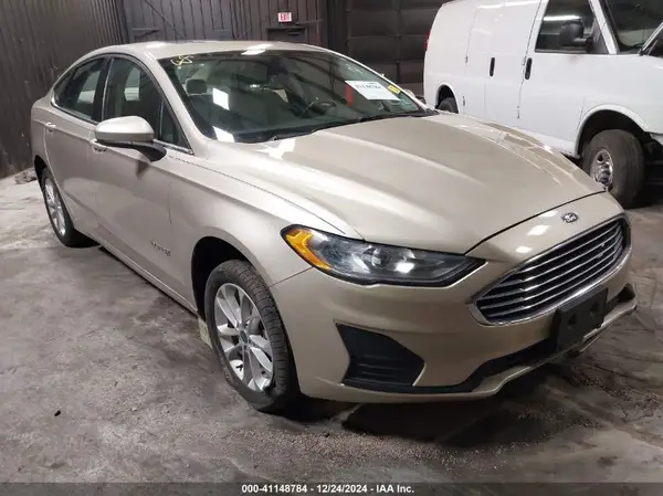 3FA6P0LU6KR212396 2019 FORD FUSION - Image 1