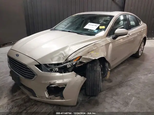 3FA6P0LU6KR212396 2019 FORD FUSION - Image 2