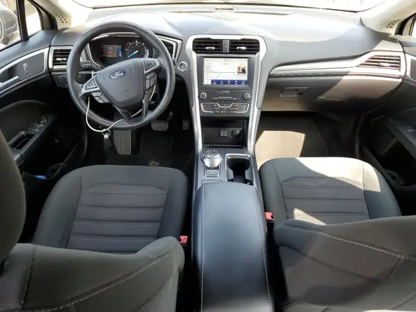 3FA6P0LU6KR218571 2019 FORD FUSION - Image 8