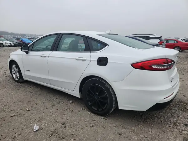 3FA6P0LU6KR257774 2019 FORD FUSION - Image 2