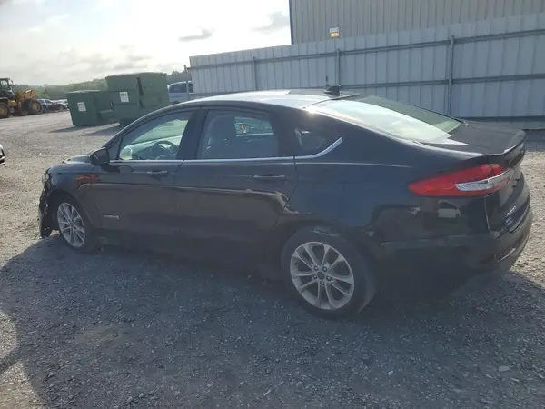 3FA6P0LU6KR269116 2019 FORD FUSION - Image 2