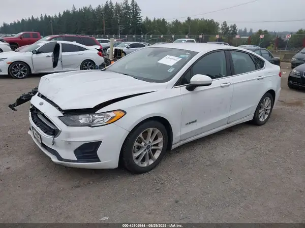 3FA6P0LU6KR272243 2019 FORD FUSION - Image 2