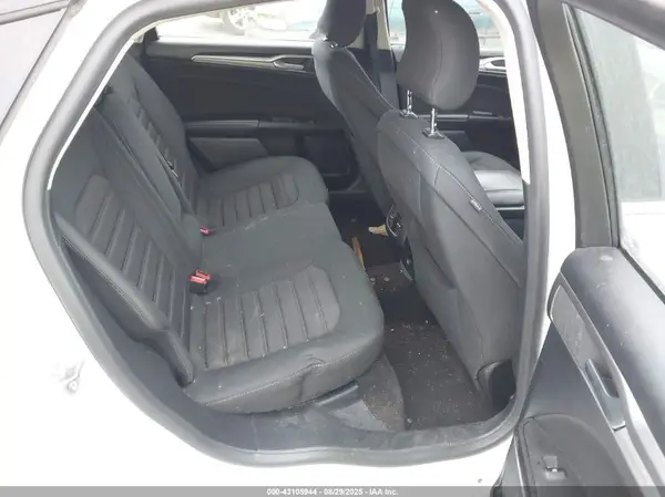 3FA6P0LU6KR272243 2019 FORD FUSION - Image 8