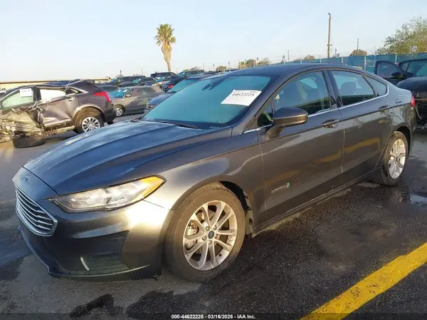 3FA6P0LU6KR272260 2019 FORD FUSION - Image 2