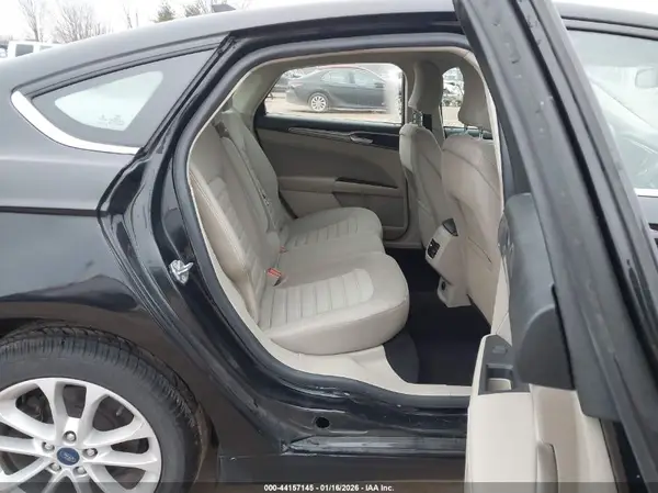 3FA6P0LU6KR278589 2019 FORD FUSION - Image 8