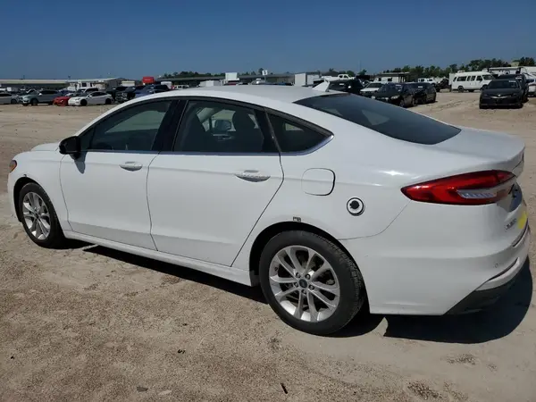 3FA6P0LU6LR119105 2020 FORD FUSION - Image 2