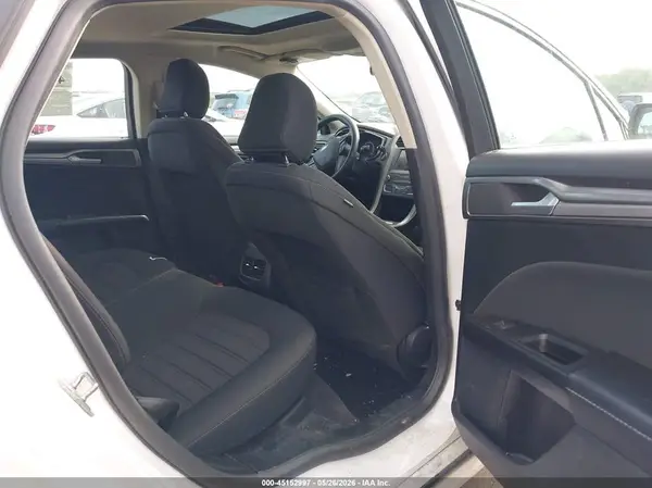 3FA6P0LU6LR123610 2020 FORD FUSION - Image 8