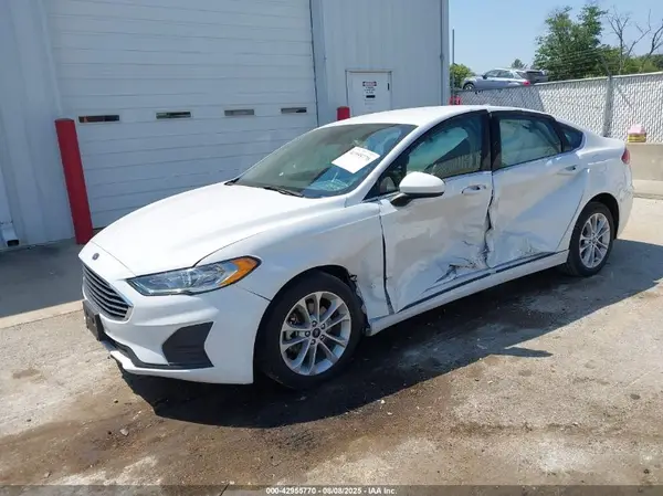 3FA6P0LU6LR134428 2020 FORD FUSION - Image 2