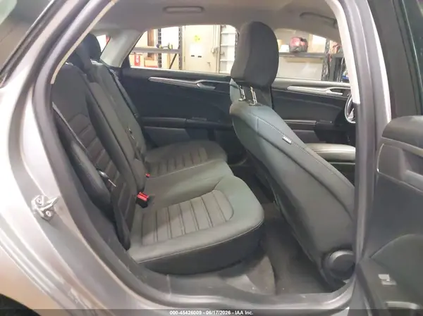 3FA6P0LU6LR200511 2020 FORD FUSION - Image 8