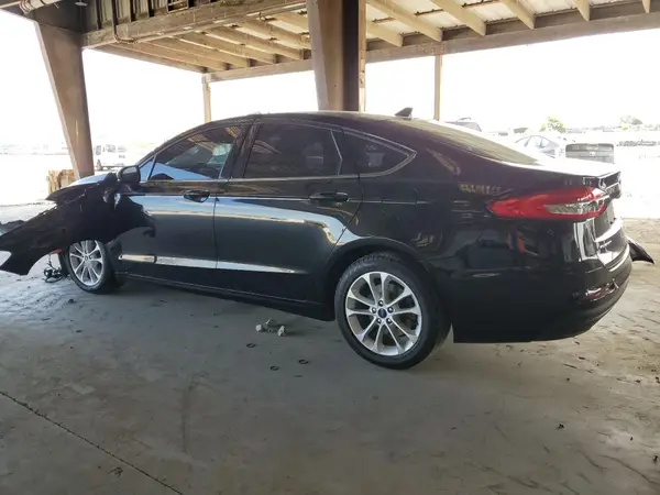 3FA6P0LU6LR218233 2020 FORD FUSION - Image 2