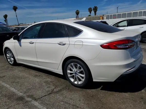 3FA6P0LU6LR228843 2020 FORD FUSION - Image 2