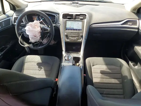 3FA6P0LU6LR228843 2020 FORD FUSION - Image 8