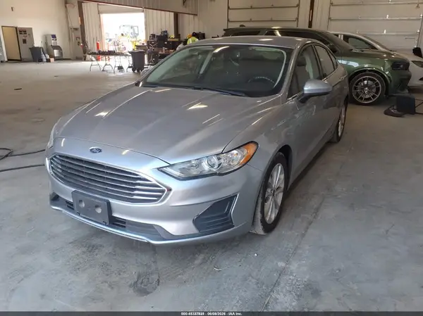 3FA6P0LU6LR245125 2020 FORD FUSION - Image 2