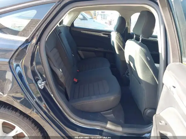 3FA6P0LU6LR267397 2020 FORD FUSION - Image 8