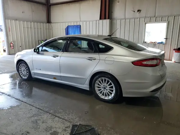 3FA6P0LU7GR309811 2016 FORD FUSION - Image 2