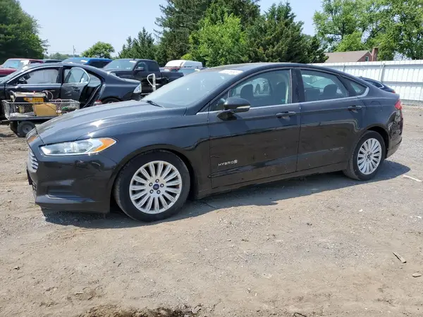 3FA6P0LU7GR311915 2016 FORD FUSION - Image 1