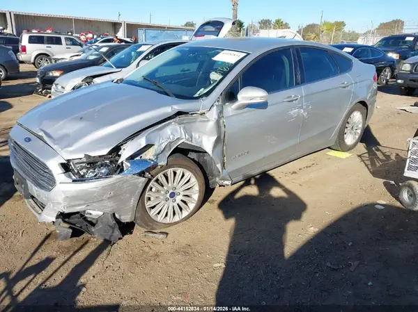 3FA6P0LU7GR343490 2016 FORD FUSION - Image 2