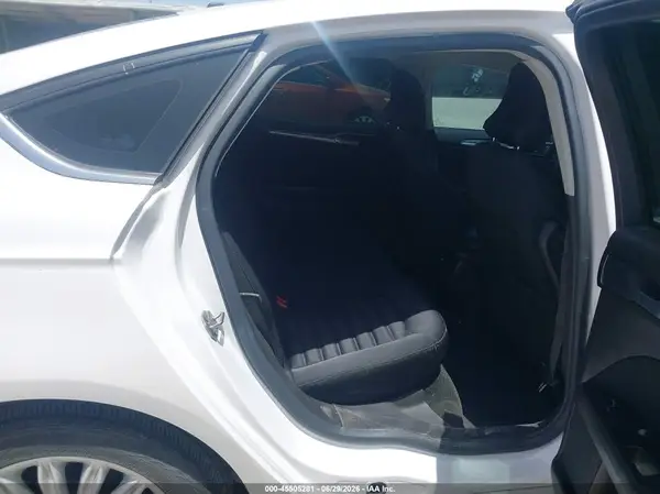 3FA6P0LU7GR404983 2016 FORD FUSION - Image 8