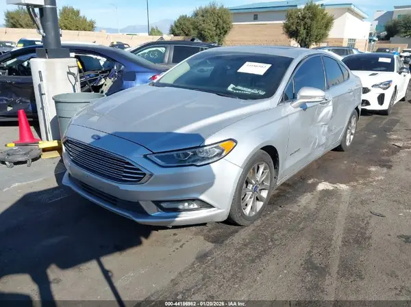 3FA6P0LU7HR163539 2017 FORD FUSION - Image 2