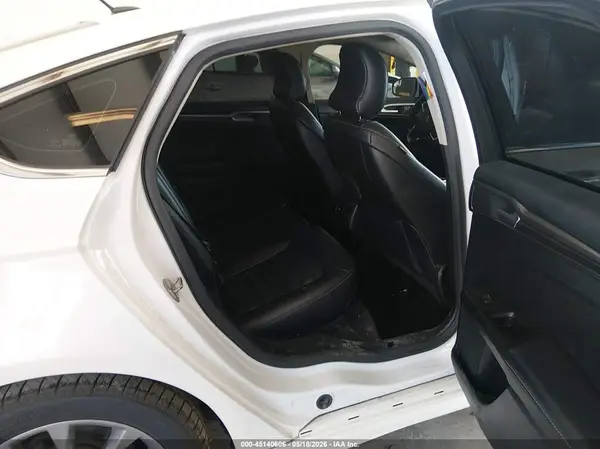 3FA6P0LU7HR168756 2017 FORD FUSION - Image 8